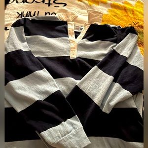 hollister long sleeve tee button neck striped